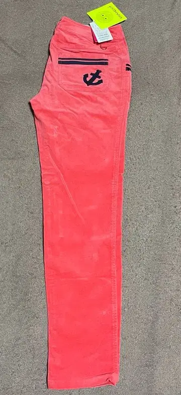 [ 가격 인하 미사용 새상품 ] VIVAHEART 핑크 코듀로이 팬츠