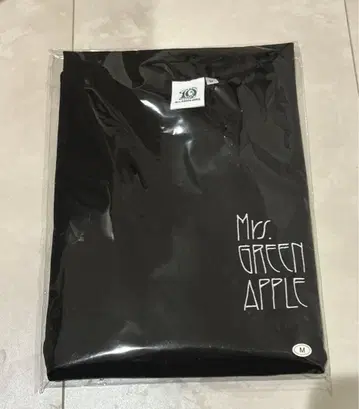 미세스 그린애플 바벨 롱 슬리브 T셔츠 M 사이즈 미개봉 새상품