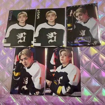 SEVENTEEN HOME 2025 에스크프스 트레이딩 카드 세트