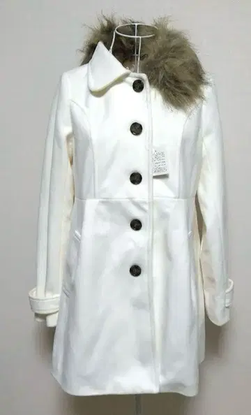 미사용 퍼 포함 아이보리 코트 M