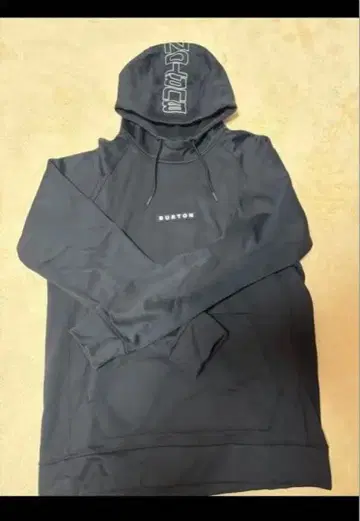 (가격 인하) 스노우보드용 BURTON 블랙 후드 부착 후드티 L
