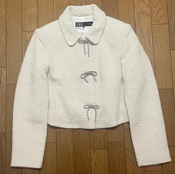 ZARA 카라 부착 트위드 숏 자켓