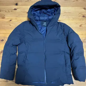 UNIQLO 심리스 다운 자켓 다운 파카 m 네이비