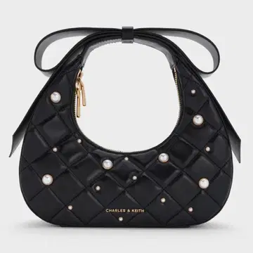 제이 퀼트 펄 장식 보우 핸들 크레센트 백