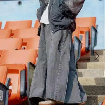 니코앤드 be with M Misayo 키레미에 플리츠 스커트 블랙