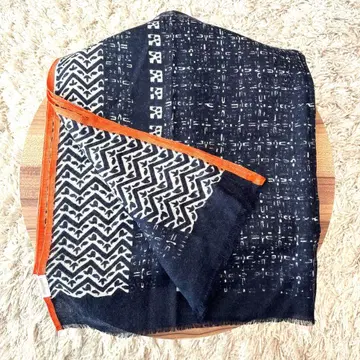 레어 새상품급 ahujasons 오자손 스카프 울&실크 대형