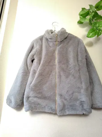 Ritzy 스탠드 카라 보아 퍼 블루종