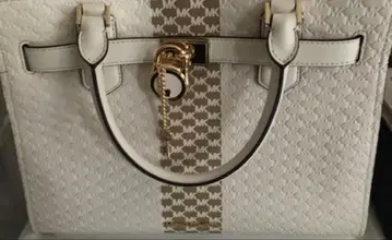 Michael Kors 화이트 핸드백