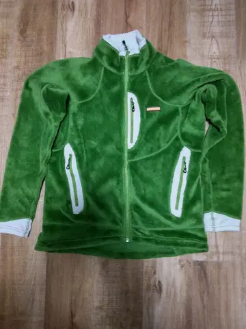 아식스 등산용 플리스 그린