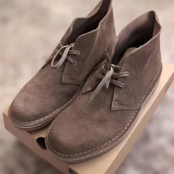 미사용 새상품 클락스 Clarks 샌드스웨이드 데저트 부츠 28.5cm