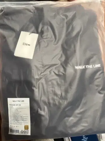 ENHYPEN WALK THE LINE 후드티