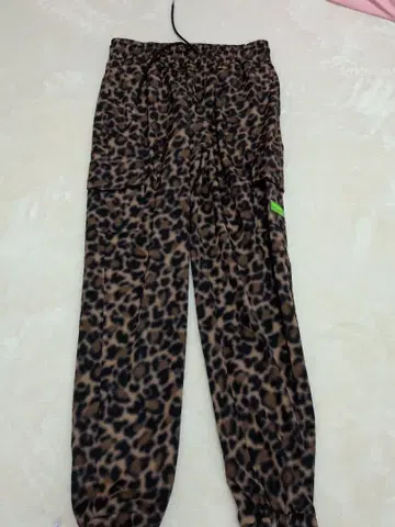 Zumba Wear Spicy 레오파드 무늬 롱팬츠