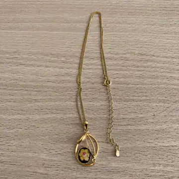 꽃 모티브 목걸이 새상품급