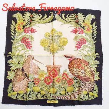 미사용 살바토레 페라가모 미니 스카프 실크 100%