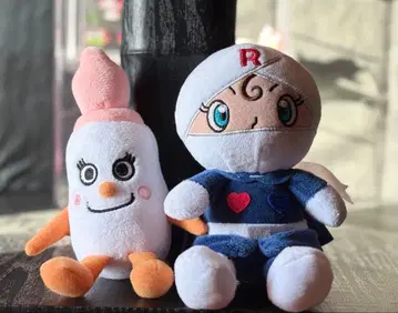 프리티 비즈 밀크 보이 롤빵나