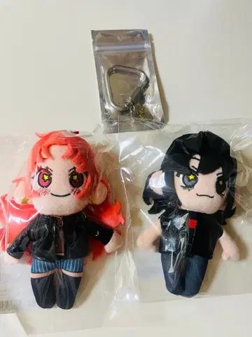 신경 쓰이는 사람이 남자가 아니었다 참 달린 카라비너 봉제 인형 키체인