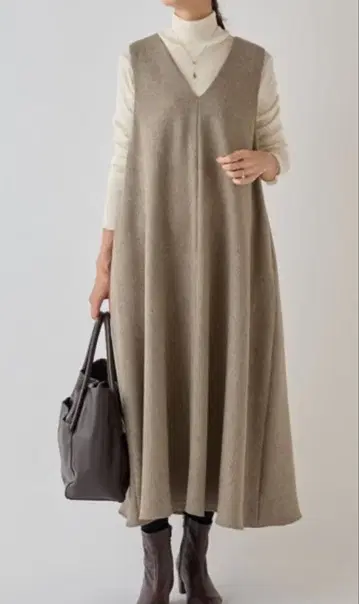 BEARDSLEY 컬러 캡 오버롤 스커트