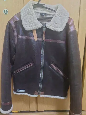 바이오하자드 레온 봄버 자켓