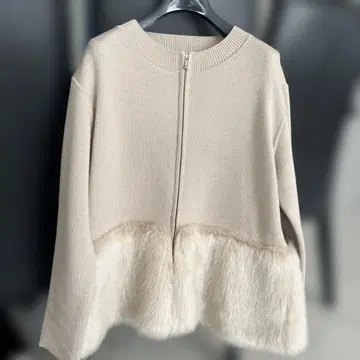 CELFORD 베이지 퍼 니트 36