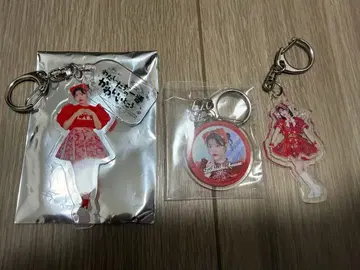 FRUITS ZIPPER 츠키아시 아마네 아크릴 키링 미니 참