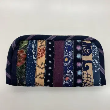 패치워크 디자인 장지갑