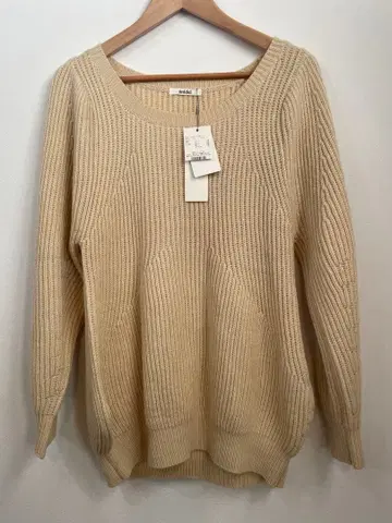 [ 미사용 새상품 ] snidel 아이보리 스웨터 F 사이즈