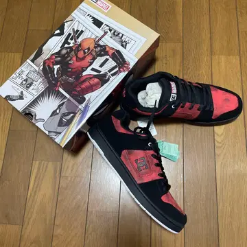 DC MARVEL 스파이더맨 콜라보 스니커즈 빨간색/블랙