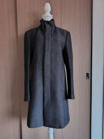 미사용 새상품! ZARA 코트 다크 그레이/블랙