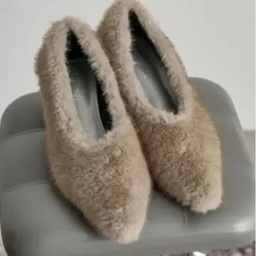 THE yon 펌프스 인조 모피 힐 펌프스