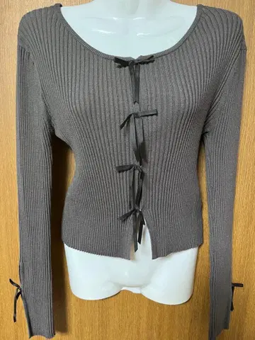 새상품 질스튜어트 리본 포함 니트