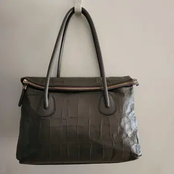 크로커다일 패턴 숏 백 천연 가죽