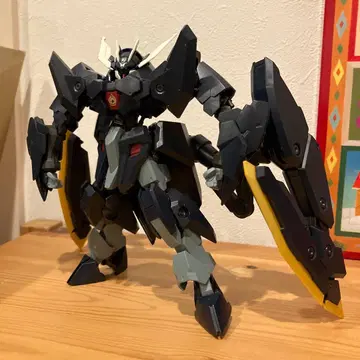 기동전사 건담 철혈의 오펀스 우르즈헌트 HG 건담 자간 완성품