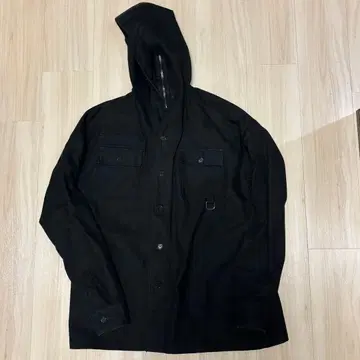 마이너스 라이트 아우터