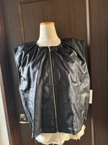 택 포함 새상품 RADIATE 라디에이트 블랙 가죽 베스트 지레 야마다야