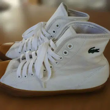 [Lacoste] 라코스테 화이트 하이컷 스니커즈 24cm
