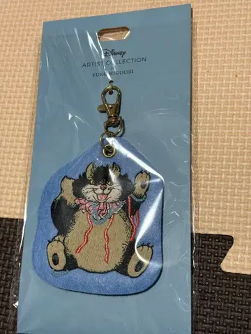 [ 새상품 ] 디즈니 스토어 한정판 히구치 유코 루시퍼 키링