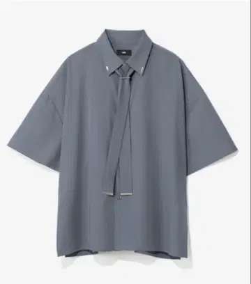 실버 부품 보타이 셔츠 그레이 반팔