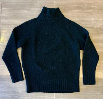 에디피스 울 캐시미어 터틀넥 니트