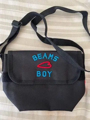 BEAMS BOY 블랙 숄더백