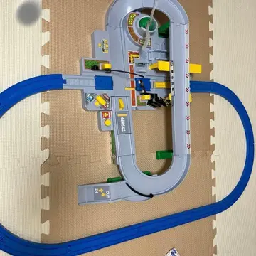 프라레일 굴러라 건너라 캉캉 건널목 세트 토미카