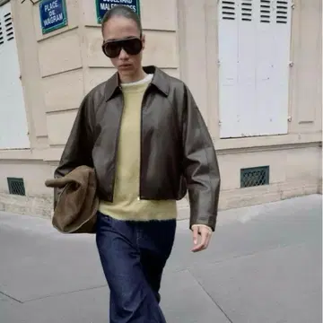 ZARA 인조 가죽 봄버 자켓