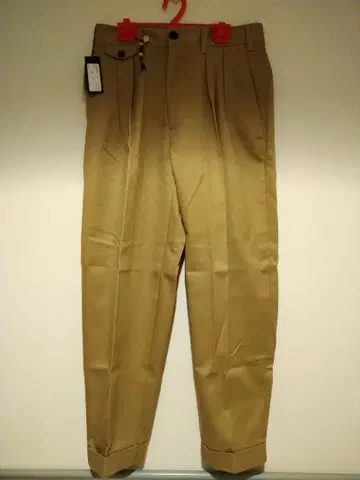 모아레스 투 턱 치노 팬츠 MORLES