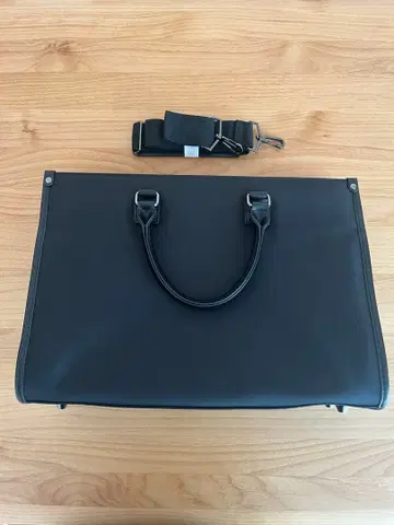 GLEVIO 그레비오 비즈니스 백