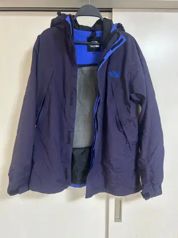 THE NORTH FACE 네이비 나일론 자켓