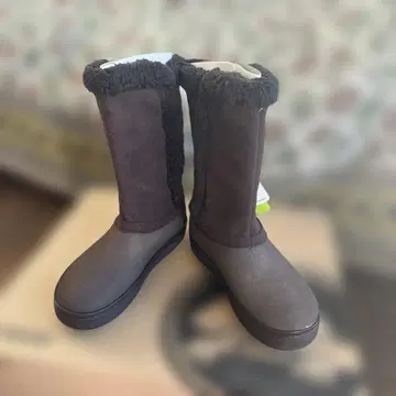 Crocs modessa synth suede button 부츠 W7