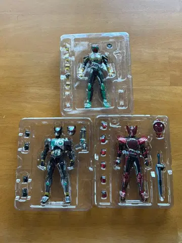 S.H.Figuarts 가면라이더 오즈 타토바 타쟈도르 바스