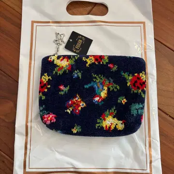 꽃무늬 네이비 소형 파우치 페이러 미사용 새상품