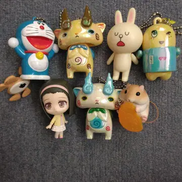 도라에몽 요괴워치 후낫시 외 캐릭터 스트랩 7개 세트