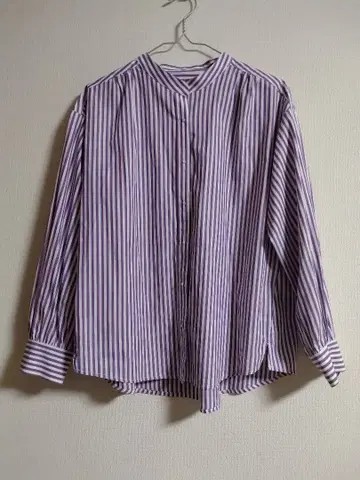 PONT DE CHALONS 자수 스냅 밴드 카라 셔츠 퍼플