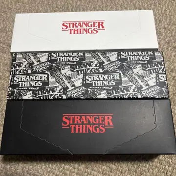 기묘한 이야기 x 3coins 재고 백